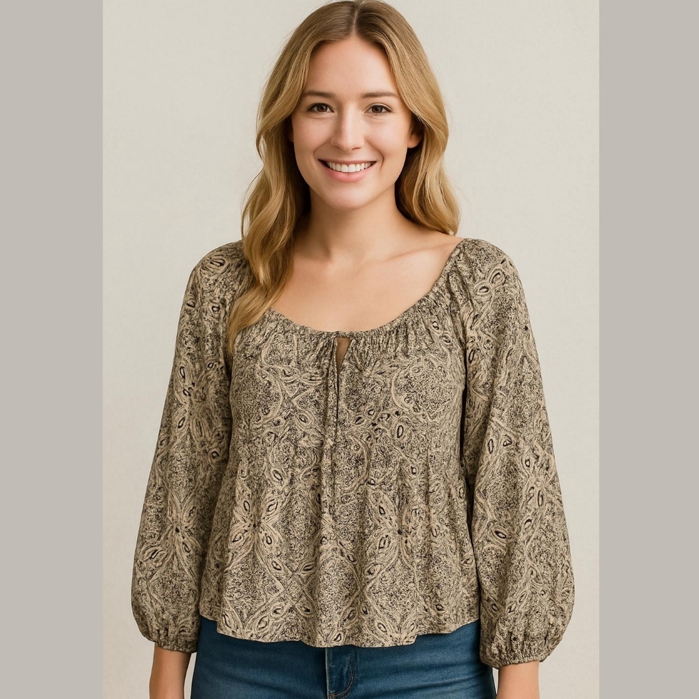 Promesa Small Patterned Long Sleeve Top Sz S Tie Detail V Neckline Blouse